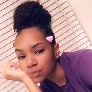 Meet your Posher, Lex